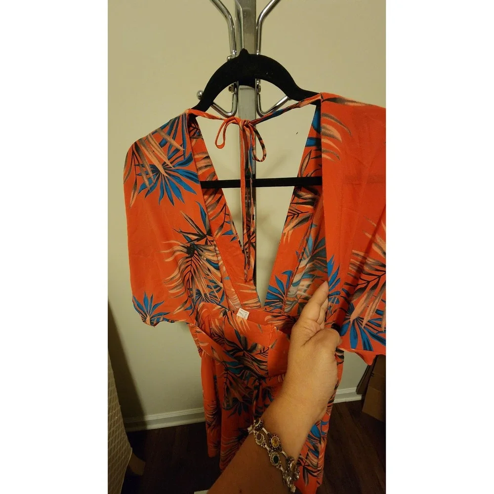 Tropical Palm Print V-Neck Romper Orange Tie Open Back‎ Size L Resort Vacation